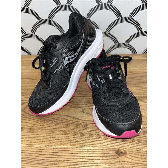 Saucony‎ Cohesion TR16 Trail Running Shoes Womens 8 Black Gray Pink Athletic - Picture 1 of 8